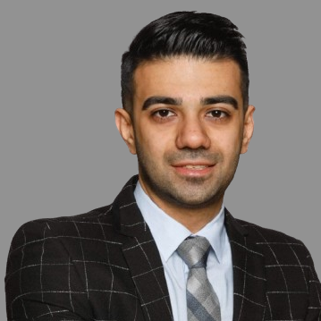 دکتر حسین همیشه بهار